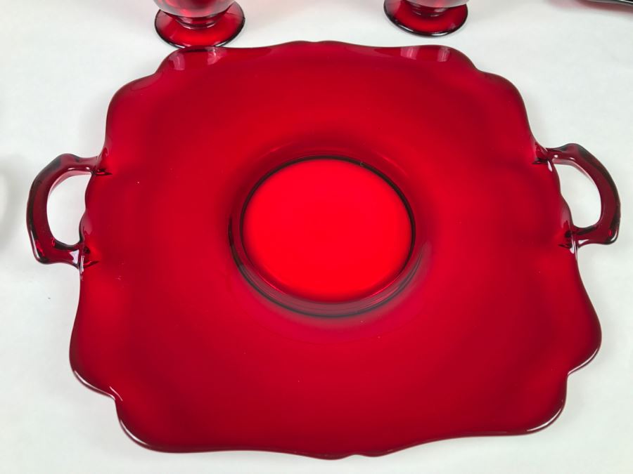 Large Collection Of Ruby Red Cups And Saucers, Serving Trays, Creamer And Sugar Sets And Plates [Photo 6]
