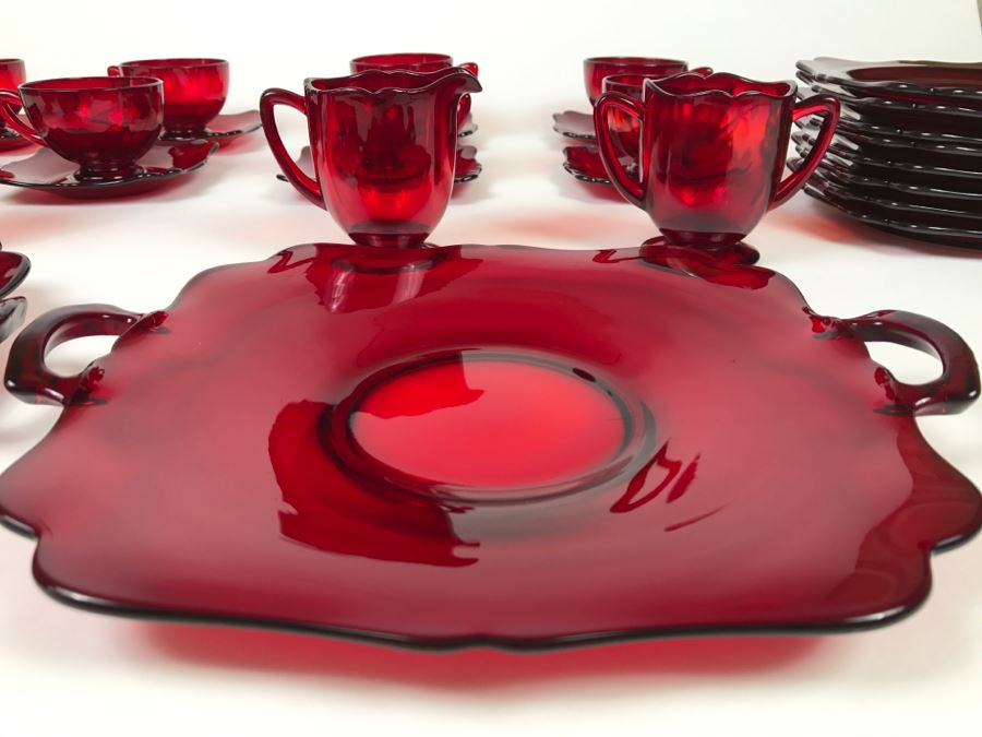 Large Collection Of Ruby Red Cups And Saucers, Serving Trays, Creamer And Sugar Sets And Plates [Photo 4]