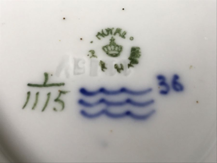 Bareuther Waldsassen German Footed Bowl, Royal Copenhagen Oval Bowl And Sevilla Fluted Hand Painted Plate [Photo 12]