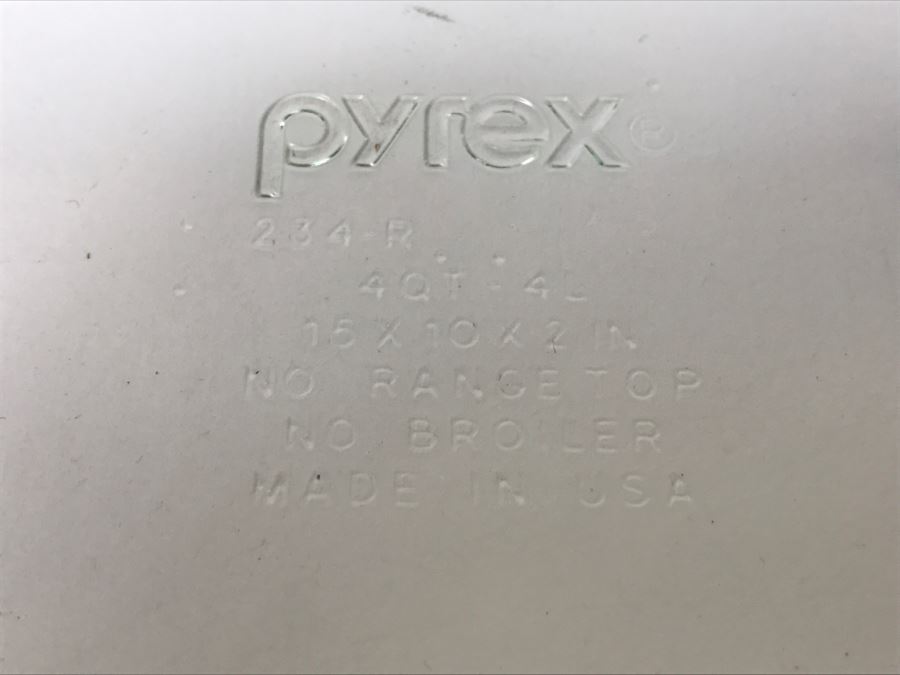 Pyrex Glass Baking Dishes And Heating Plate [Photo 10]