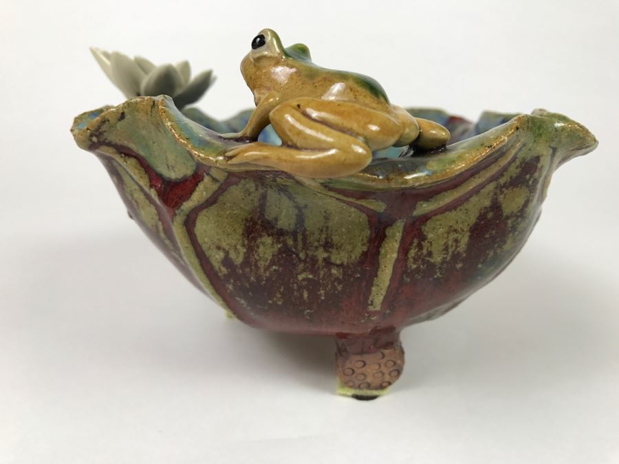 Signed Asian Art Pottery Footed Bowl With Frogs On Rim Of Bowl [Photo 13]