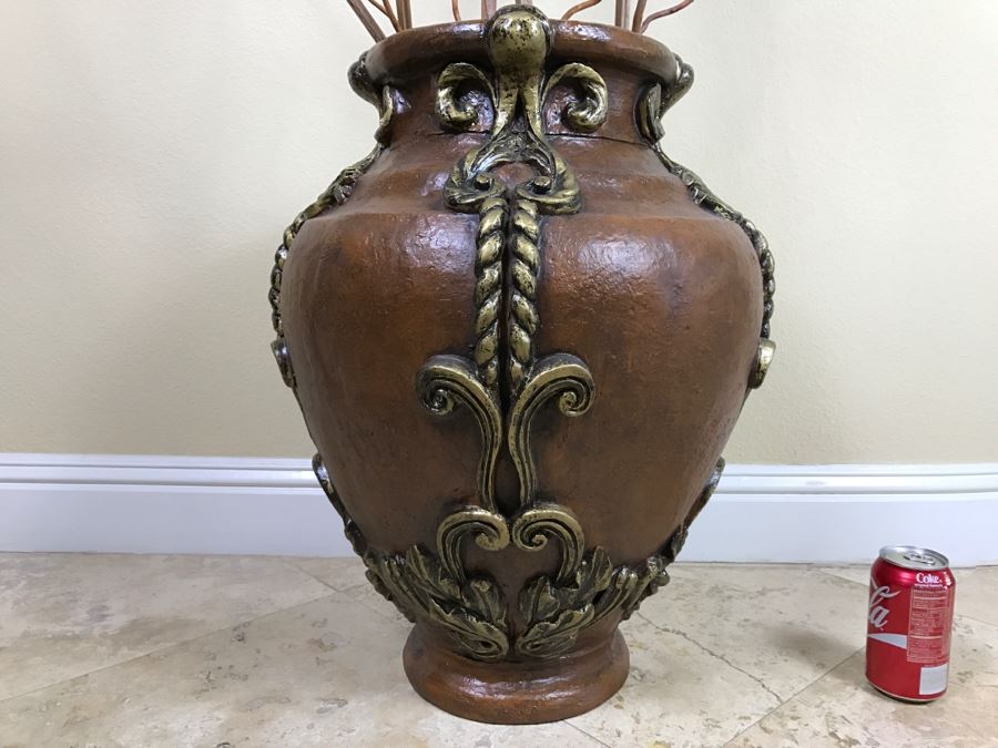 Large Vase With Artificial Plants [Photo 4]