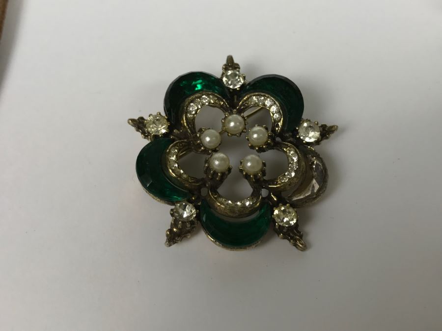 Costume Jewelry Lot [Photo 7]