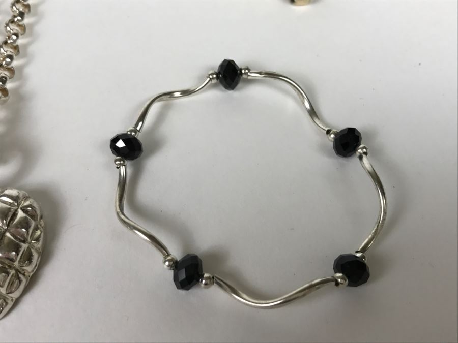 Costume Jewelry Lot [Photo 11]