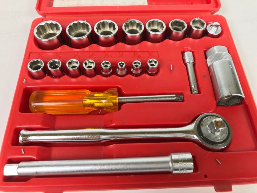 22-Piece Socket Wrench Set From SEARS [Photo 4]