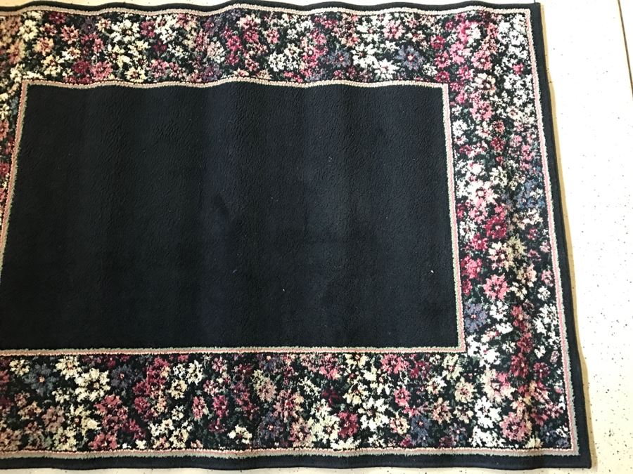 Synthetic Area Rug 3'10' x 5'5' By Shaw [Photo 4]