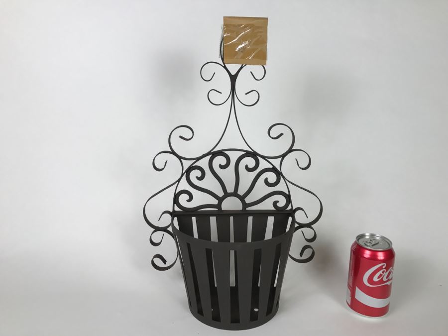 Southern Living At Home Rustic Wall Basket New In Box [Photo 1]