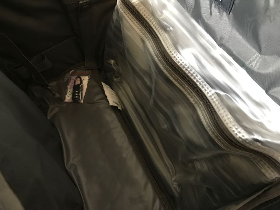Travelpro Luggage [Photo 7]