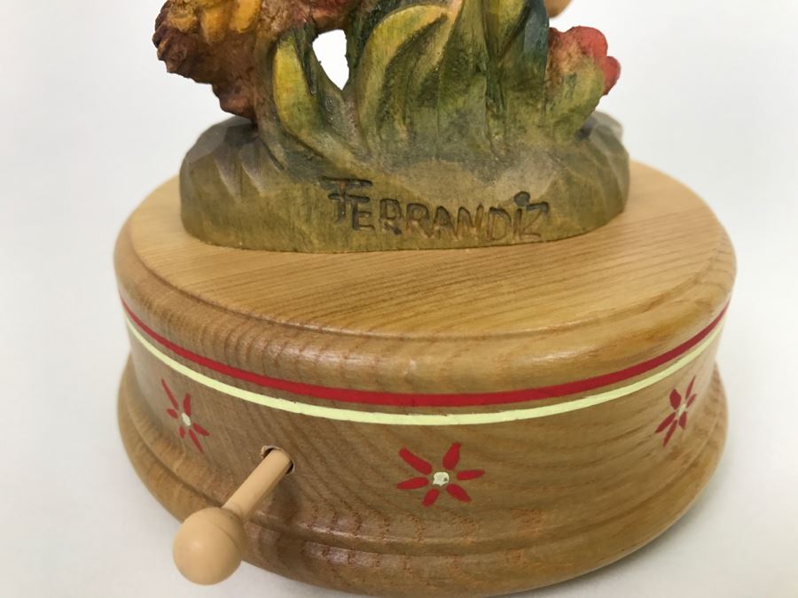 Vintage Genuine Wood Carving By ANRI Italy Music Box The Happy Wanderer Reuge Working [Photo 8]