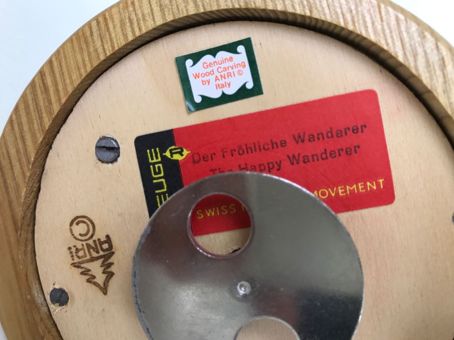 Vintage Genuine Wood Carving By ANRI Italy Music Box The Happy Wanderer Reuge Working [Photo 3]
