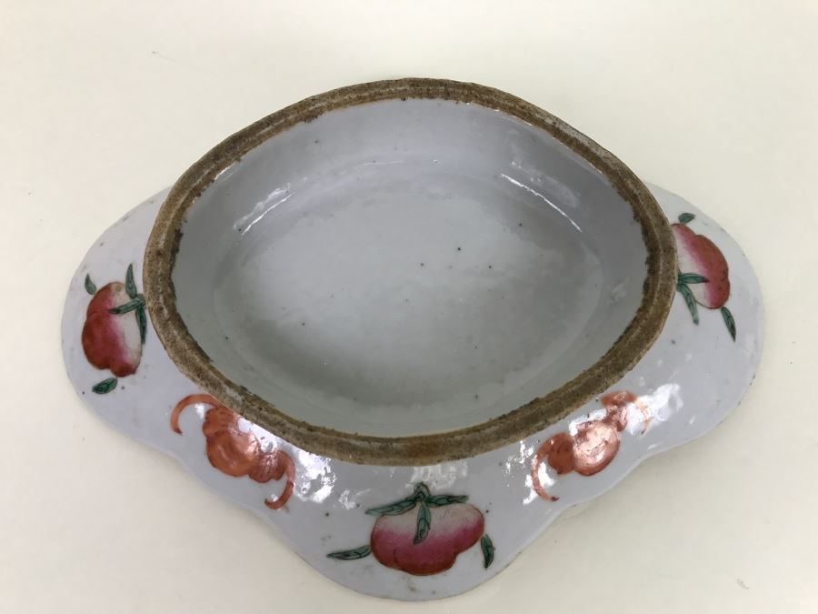Antique Chinese Famille Rose Footed Oval Dish or Bowl [Photo 16]