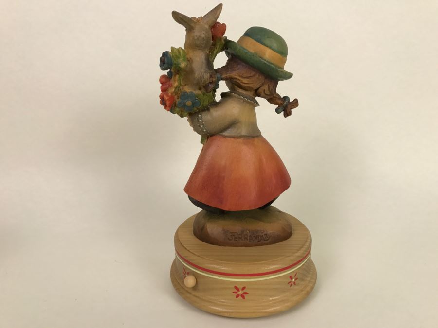 Vintage Anri Reuge Ferrandiz 'Flower Girl - Colour My World' Music Box [Photo 9]