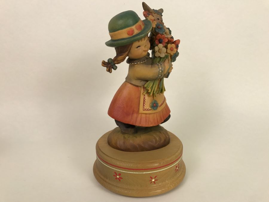 Vintage Anri Reuge Ferrandiz 'Flower Girl - Colour My World' Music Box [Photo 11]
