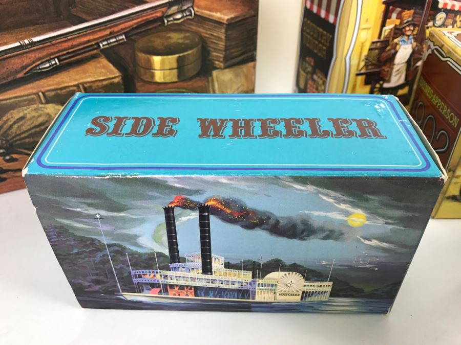 (13) Collection Of Vintage Avon Cologne Glass Bottles In Original Boxes - Mainly Cars [Photo 7]