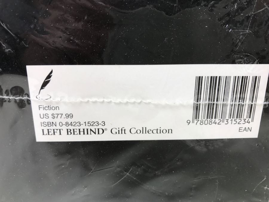 The Left Behind Gift Collection Volumes 1-6 NEW Sealed Tim LaHaye Jerry B. Jenkins Retails $77.99 [Photo 7]