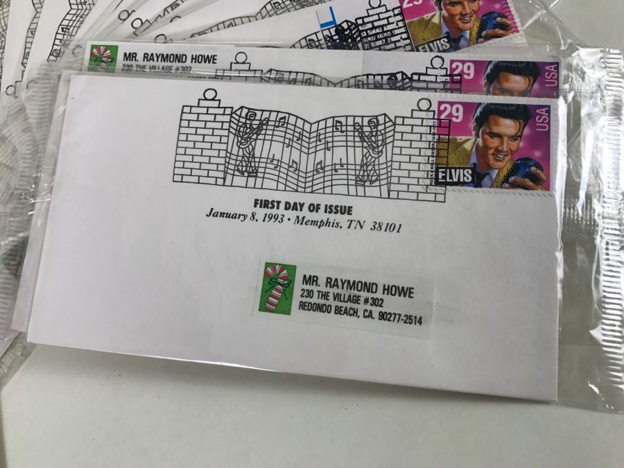 Huge Collection Of Elvis Presley Stamps [Photo 7]
