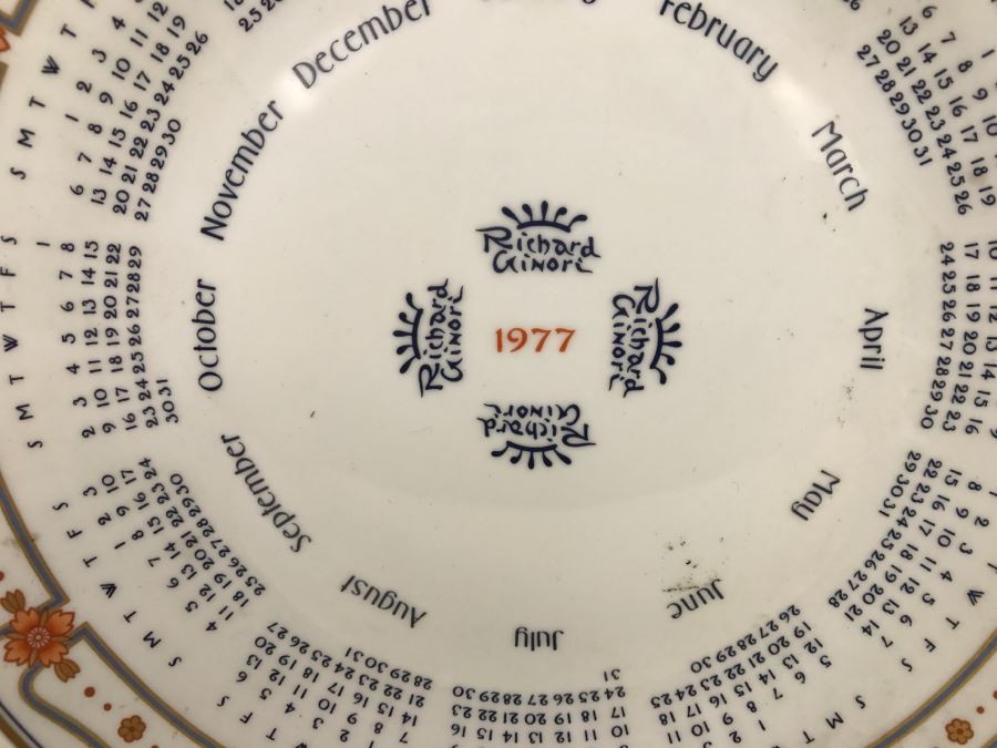 Vintage 1977 Richard Ginori Calendar Plate Italy [Photo 3]