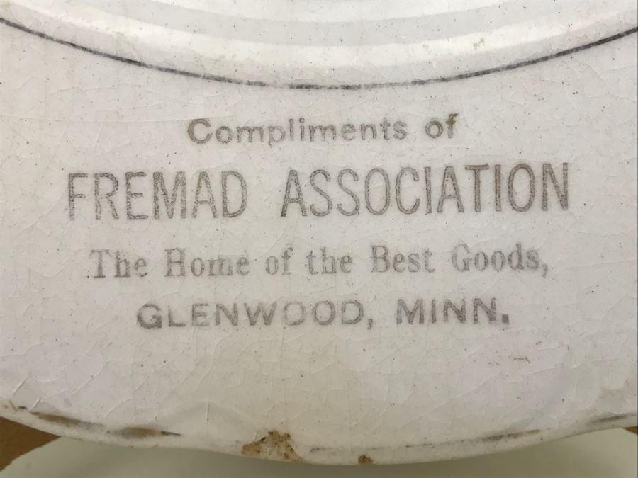 Vintage 1918 Advertising Calendar Plate With U.S. Flag And Birds D.E. McNicol [Photo 10]