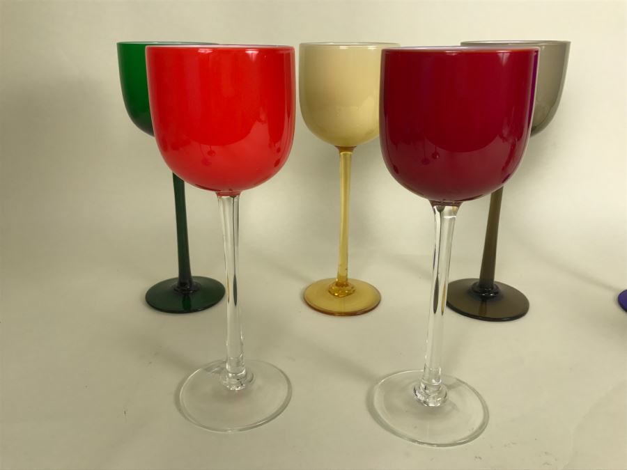 Set Of Colored Stemware [Photo 15]