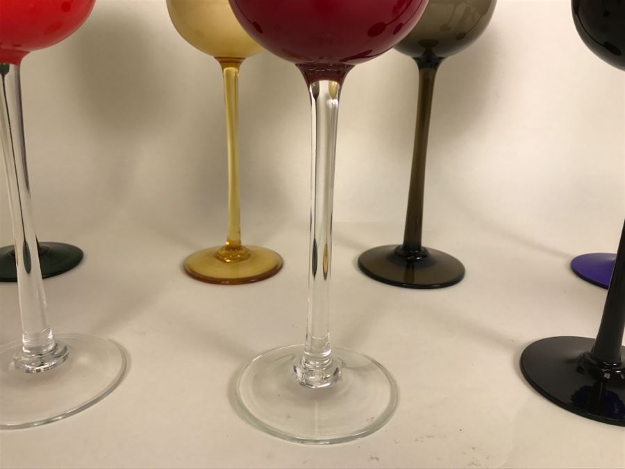 Set Of Colored Stemware [Photo 10]