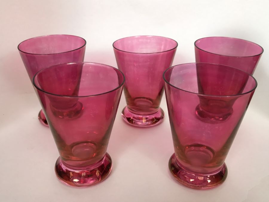 Vintage Ruby Red Cocktail Shaker And Glasses [Photo 3]