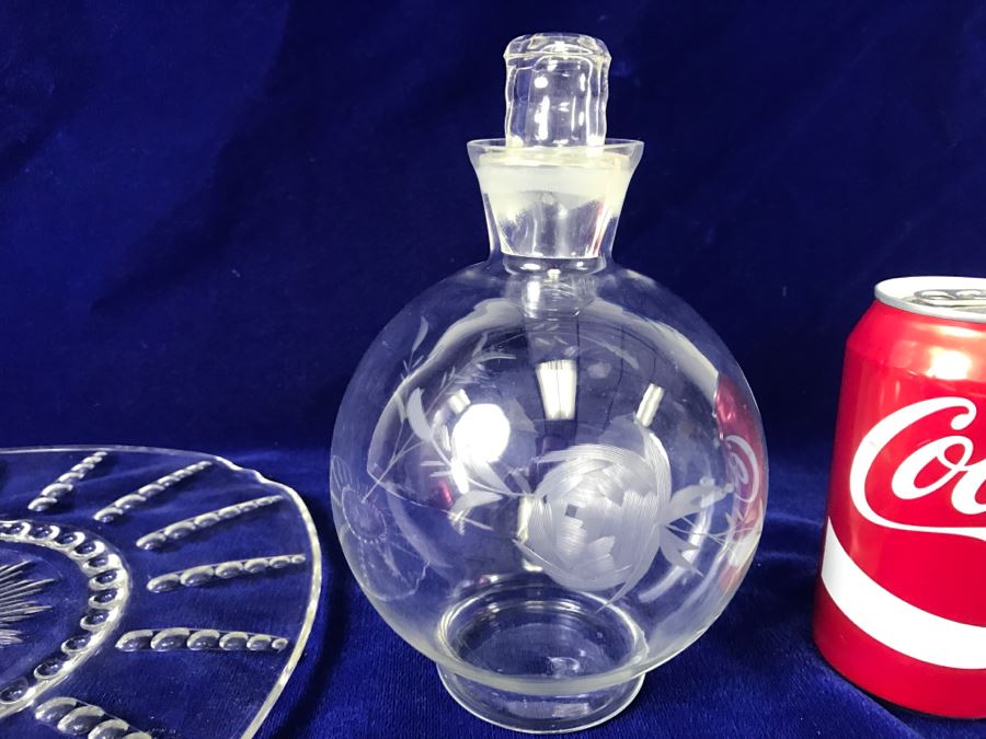Hand Blown Etched Glass Bottle With Stopper And Glass Plate Platter [Photo 3]