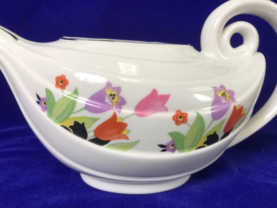 Hall's Superior Quality Kitchenware Tea Pot - No Lid [Photo 5]