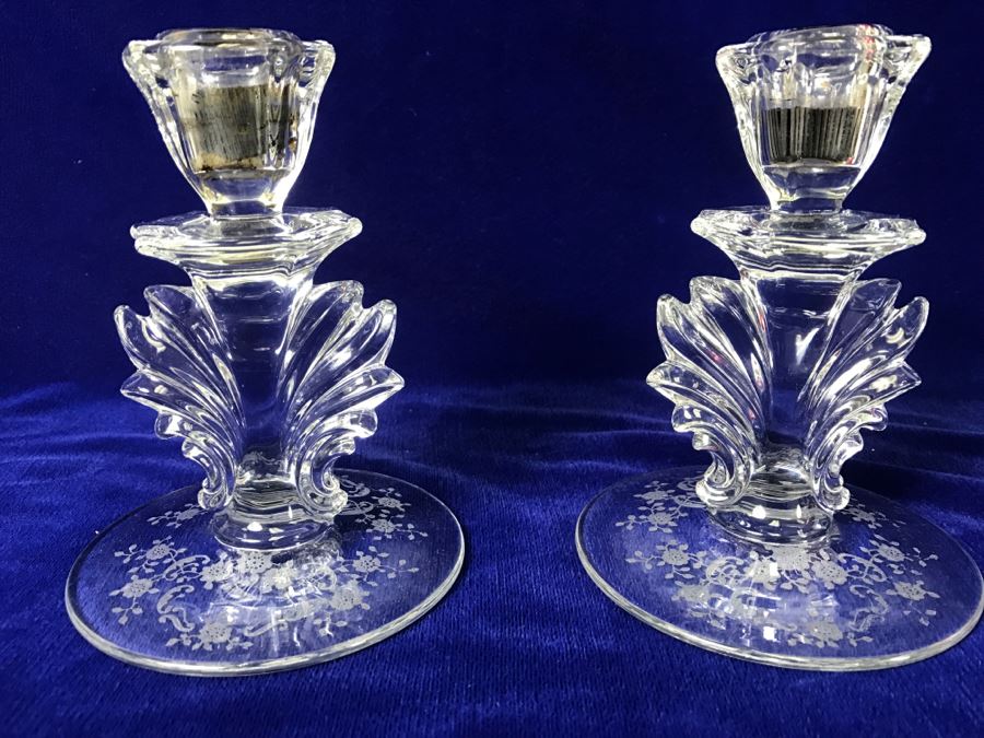 Pair Of Etched Glass Candle Holders [Photo 2]