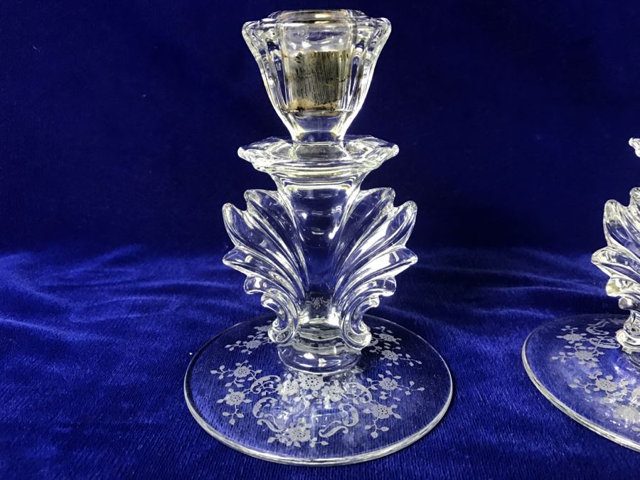 Pair Of Etched Glass Candle Holders [Photo 5]
