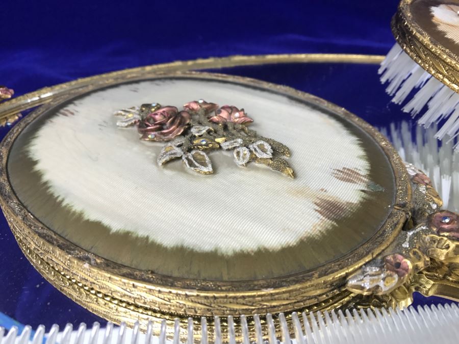 Vintage Vanity Set With Mirrors And Brushes By Wand Art Creation [Photo 4]