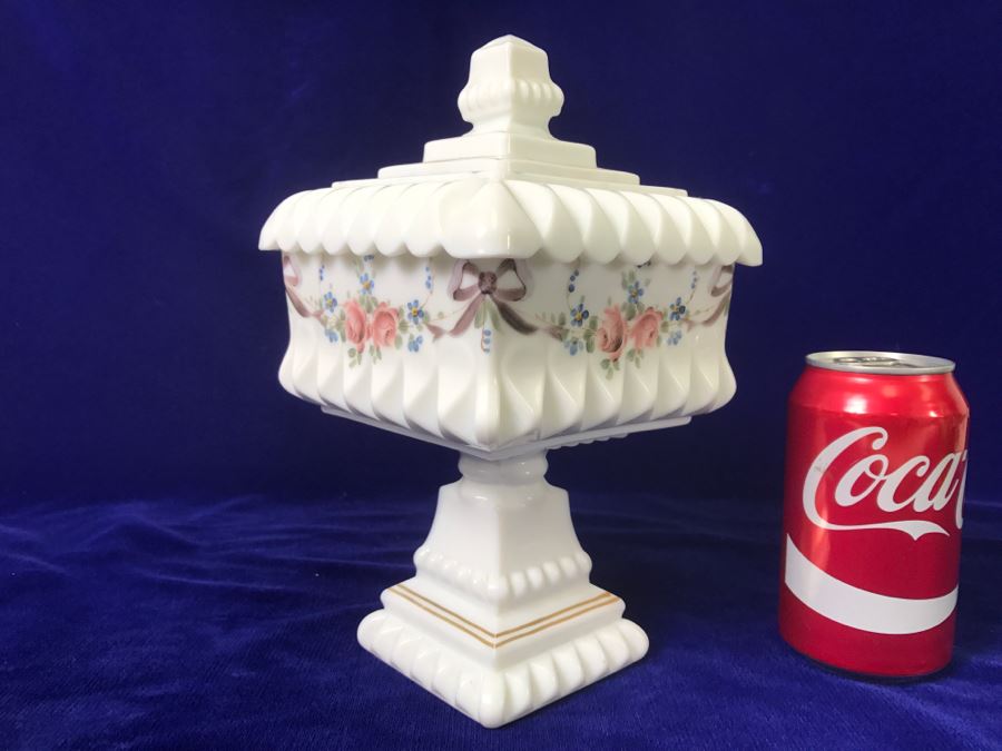 Vintage Milk Glass Compote Wedding Bowl Candy Dish [Photo 1]