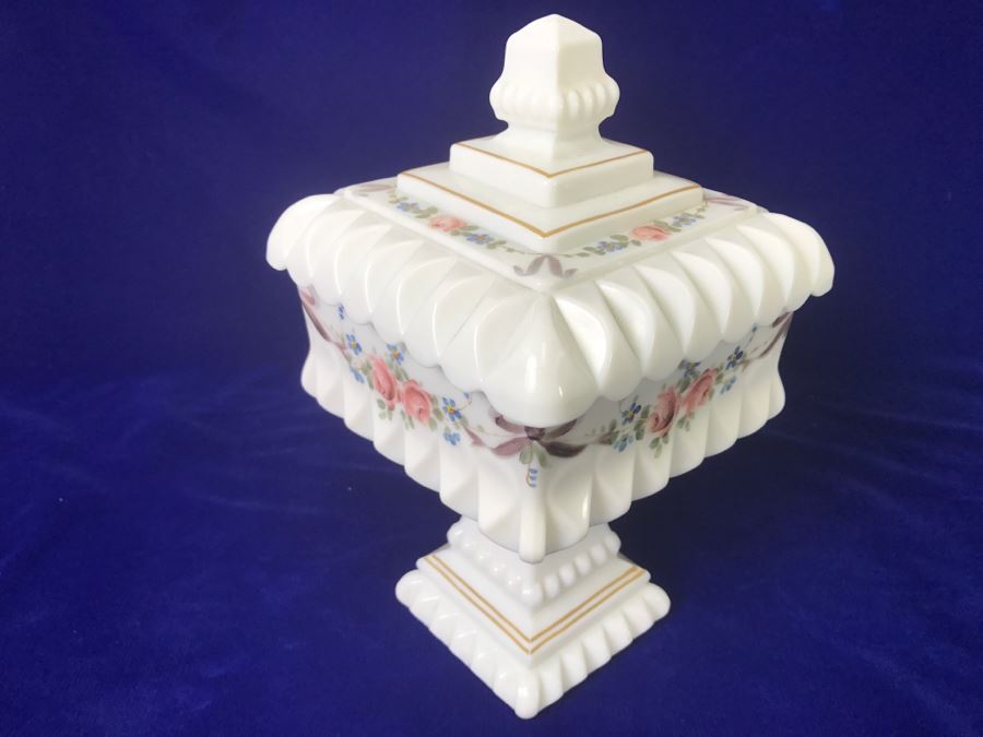 Vintage Milk Glass Compote Wedding Bowl Candy Dish [Photo 4]