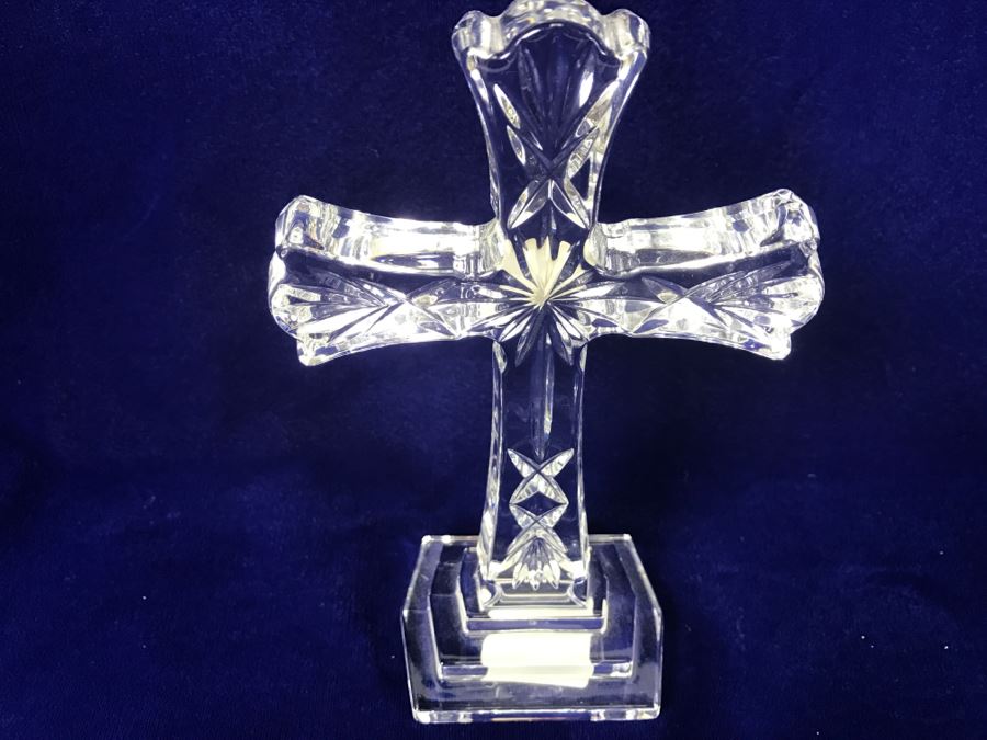 New With Tags Waterford Crystal 8' Standing Cross Figurine [Photo 6]