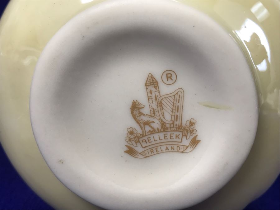 Belleek Ireland Vase [Photo 2]