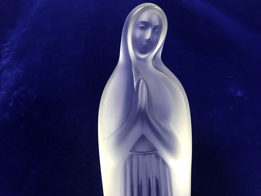 Lalique Crystal Virgin Mary With Hands Together Figurine [Photo 2]