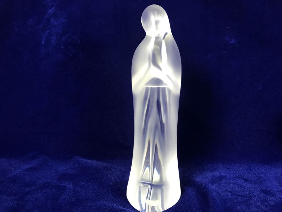 Lalique Crystal Virgin Mary With Hands Together Figurine [Photo 11]