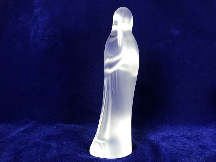 Lalique Crystal Virgin Mary With Hands Together Figurine [Photo 10]
