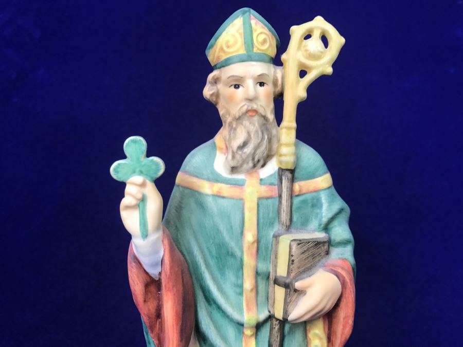 Goebel W. Germany Catholic Figurine [Photo 5]