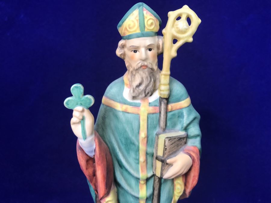 Goebel W. Germany Catholic Figurine [Photo 4]