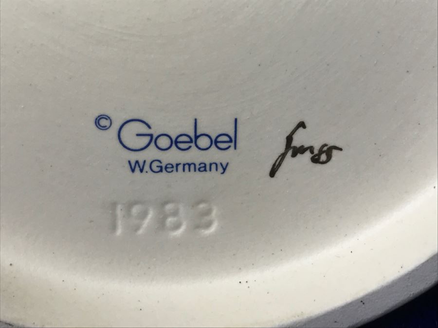 Vintage 1983 De Grazia Little Madonna Goebel W. Germany [Photo 3]