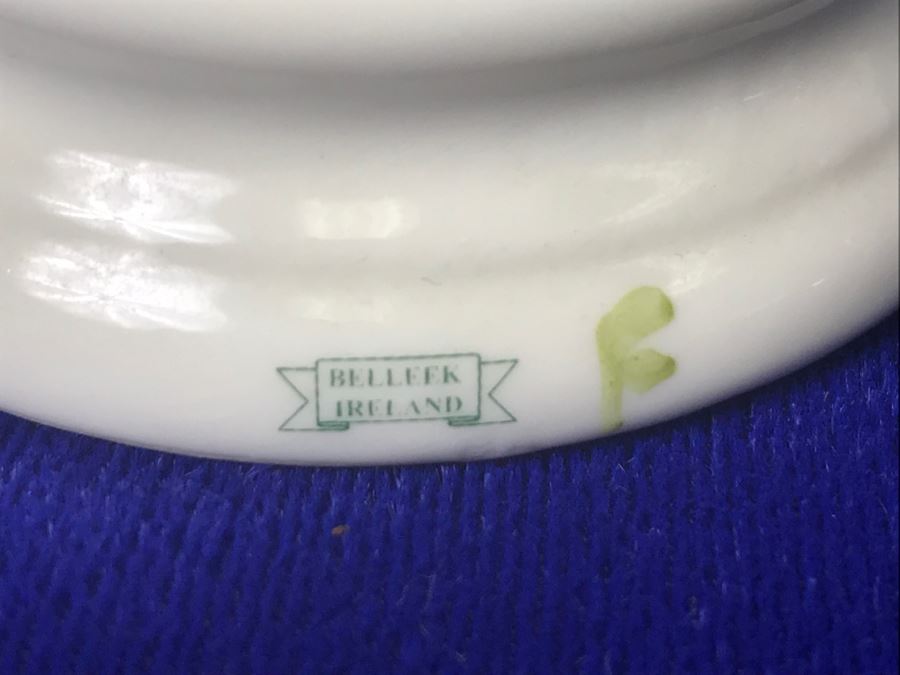 Belleek Ireland Standing Cross Figurine [Photo 2]