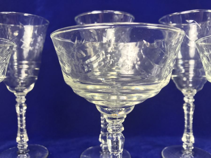 (8) Glass Stemware [Photo 8]
