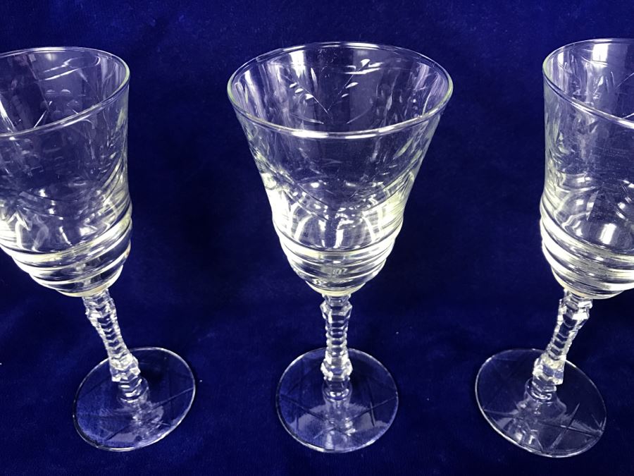 (8) Glass Stemware [Photo 14]
