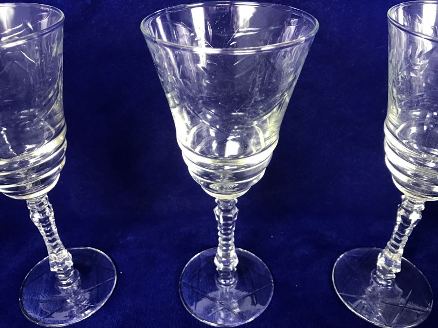 (8) Glass Stemware [Photo 15]