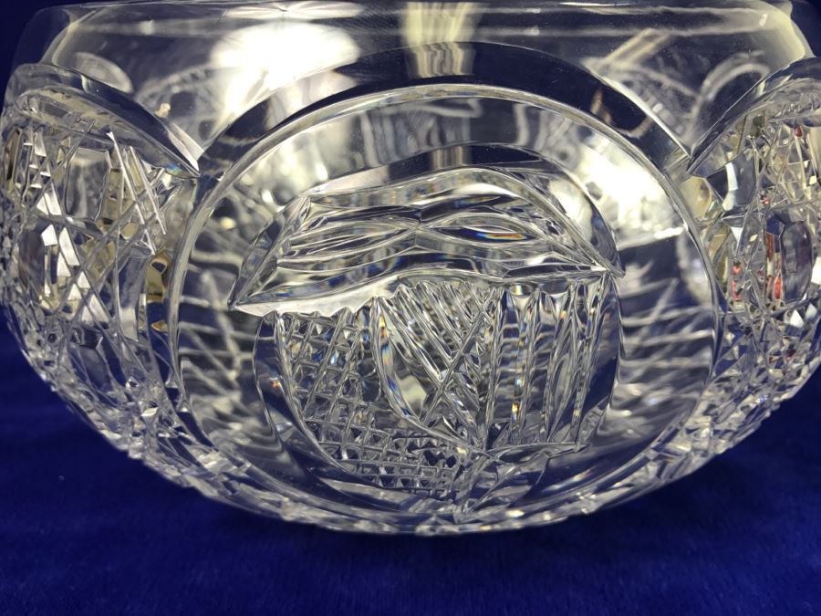 Large Signed Crystal Bowl Celtic Melius O' Connor By Celtic Crystal of Ireland [Photo 4]