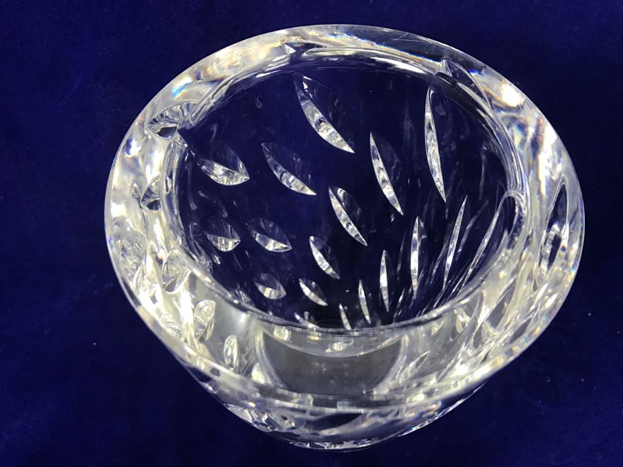 Stunning SASAKI Large Heavy Cut Crystal Vase