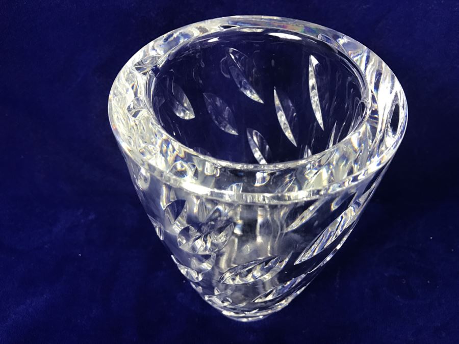 Stunning SASAKI Large Heavy Cut Crystal Vase [Photo 4]