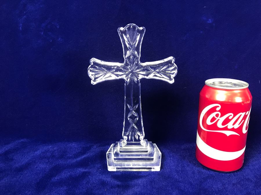 Waterford Crystal 8' Standing Cross Figurine [Photo 3]