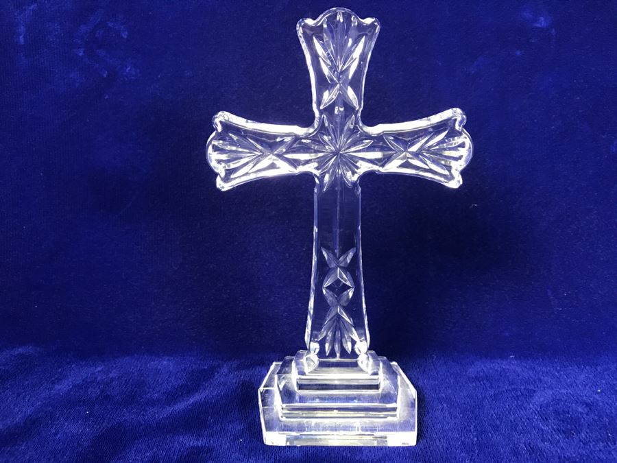Waterford Crystal 8' Standing Cross Figurine [Photo 4]