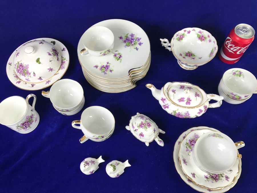Bone China Set By Hammersley 'Victorian Violets' Made In England Plus Piece Of China In Same Pattern Made In Occupied Japan [Photo 10]